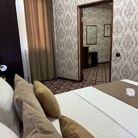 Arda Palace Hotel ทาชเคนต์ ภายนอก รูปภาพ